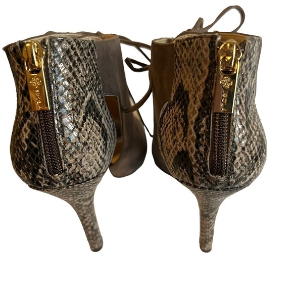 Trendy Snakeskin Isola Brea Suede Lace & Zip Heels Awesome For Any Season - Picture 6 of 10